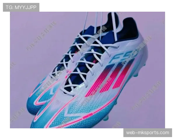 耐克发布2026欧冠淘汰赛阶段专属比赛用球